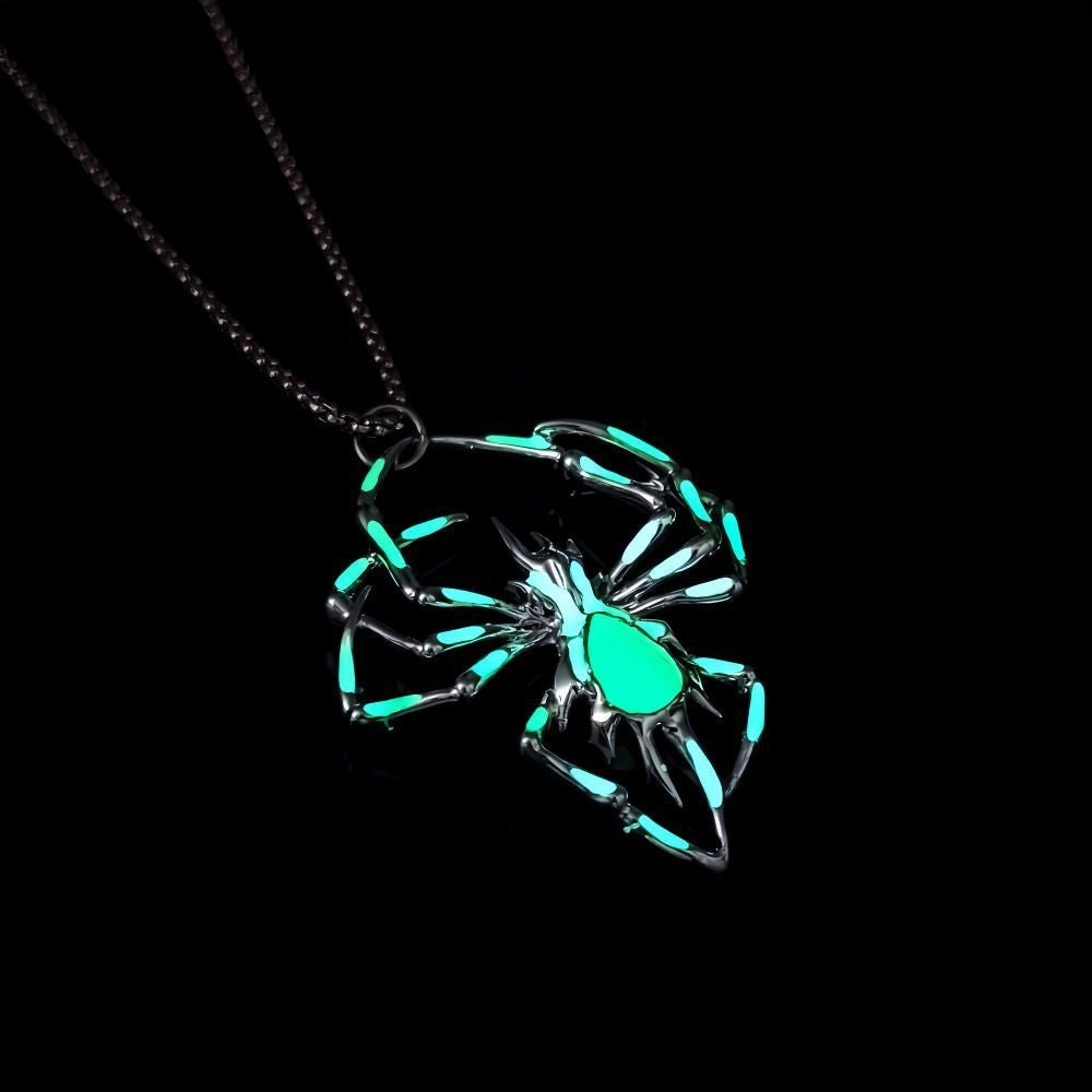Halloween Creative Stereo Luminous Spider Necklace Jewerly Glowing Night Fluorescence Antique Vintage Glow In The Dark For Men Women Gift Party Halloween Day Club - Prime Street