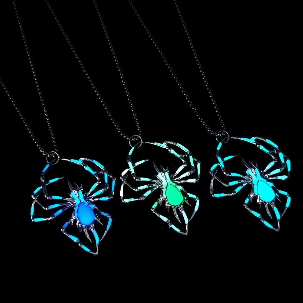 Halloween Creative Stereo Luminous Spider Necklace Jewerly Glowing Night Fluorescence Antique Vintage Glow In The Dark For Men Women Gift Party Halloween Day Club - Prime Street